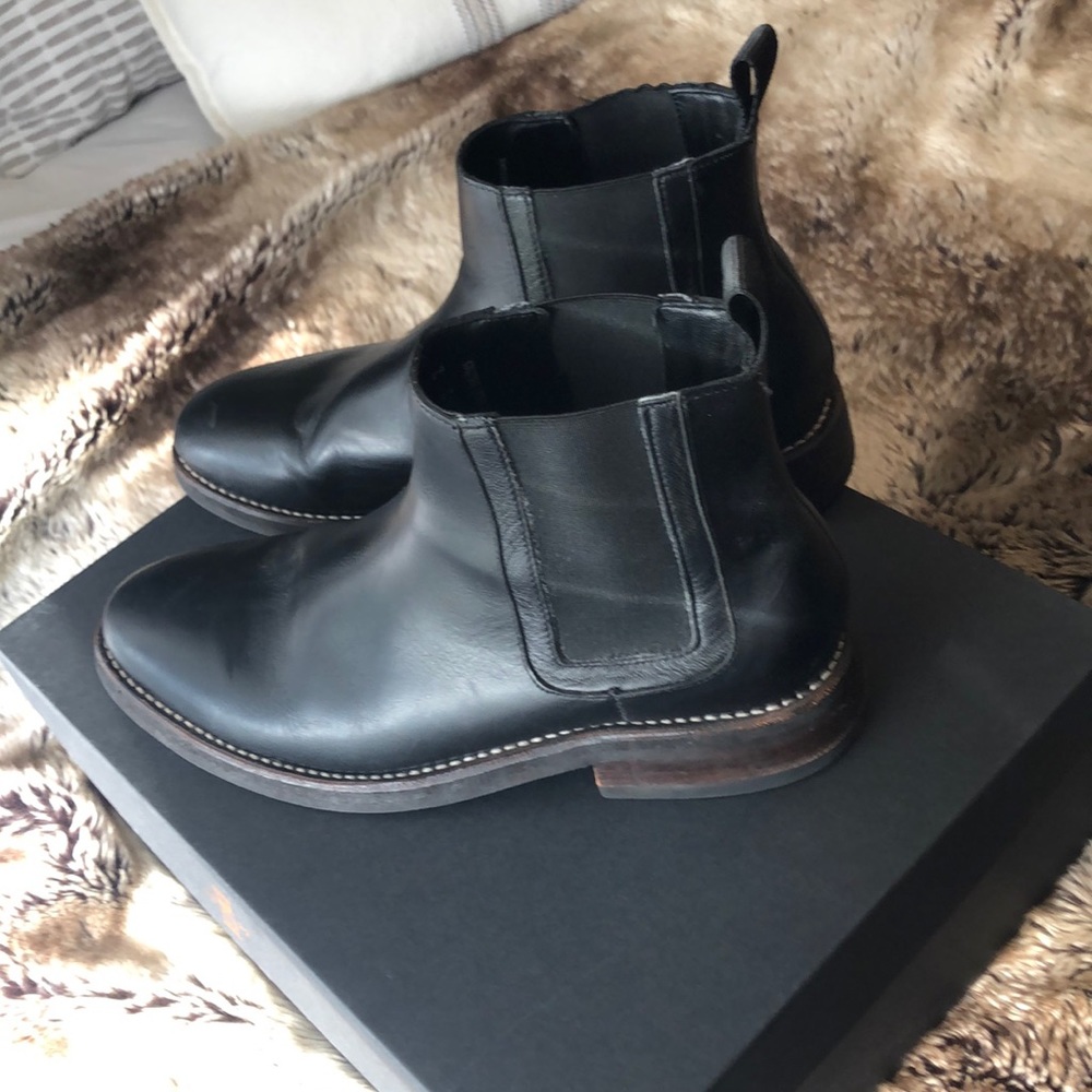 Allen Edmonds Men’s Size 10 Thursday Shoe Co Boots